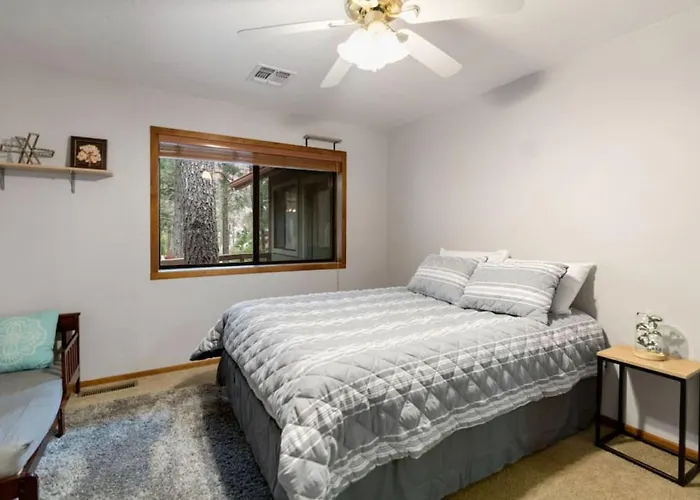 Large Groups Sleeps 20 Must Holiday home Flagstaff