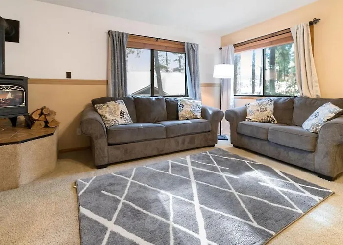 Holiday home Large Groups Sleeps 20 Must *